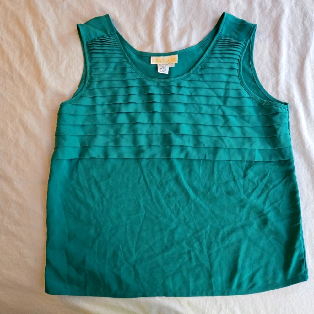 Che Studio Vintage Sleeveless Green Blouse Pleated Tank Top